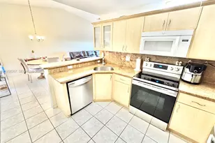 11257 SW 17th Ct, Miramar, FL 33025 - Photo 10