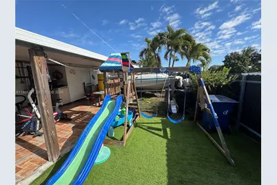 14849 SW 114th Ct, Miami, FL 33176 - Photo 22