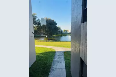 1101 SW 122nd Ave #302, Miami, FL 33184 - Photo 32