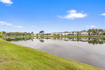 8968 NW 180th Ter, Hialeah, FL 33018 - Photo 64
