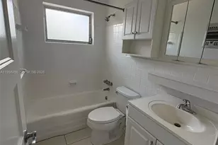 2222 Taylor St, Hollywood, FL 33020 - Photo 10