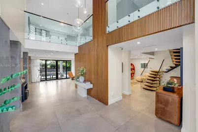 4844 NW 94th Doral Pl, Doral, FL 33178 - Photo 2