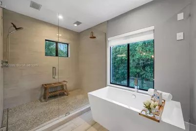 4844 NW 94th Doral Pl, Doral, FL 33178 - Photo 26