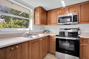 2753 NW 131st St, Opa-Locka, FL 33054 - Photo 10