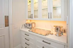 165 Paloma Dr, Coral Gables, FL 33143 - Photo 10