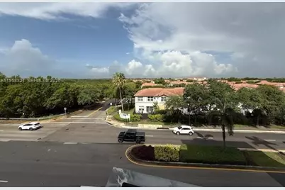 7875 NW 107th Ave #410, Doral, FL 33178 - Photo 26