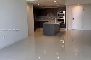 7875 NW 107th Ave, Doral, FL 33178 - Photo 32