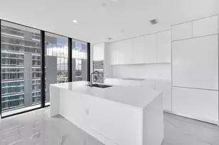 700 NE 24th St, Miami, FL 33137 - Photo 20