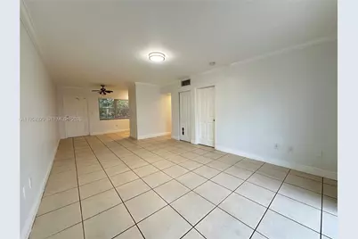 2536 Van Buren St #2B, Hollywood, FL 33020 - Photo 6