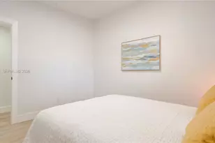 2736 NW 21st Ave, Oakland Park, FL 33311 - Photo 24