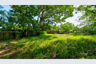 2736 NW 21st Ave, Oakland Park, FL 33311 - Photo 42