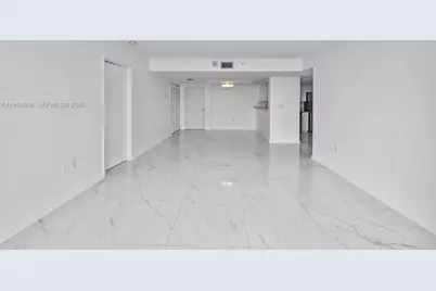 650 West Ave #1204, Miami Beach, FL 33139 - Photo 4