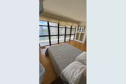 18181 NE 31st Ct #1009, Aventura, FL 33160 - Photo 4