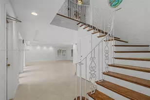 14670 SW 69th Pl, Palmetto Bay, FL 33158 - Photo 16