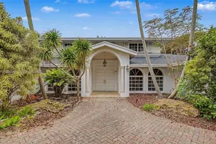 14670 SW 69th Pl, Palmetto Bay, FL 33158 - Photo 4