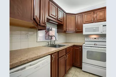 3531 NW 50th Ave #514, Lauderdale Lakes, FL 33319 - Photo 22