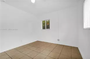 1960 SW 41st Ave, Fort Lauderdale, FL 33317 - Photo 16