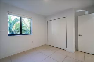 1985 Bay Dr, Miami Beach, FL 33141 - Photo 16