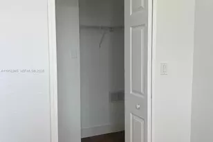 10738 NW 80th Ln, Doral, FL 33178 - Photo 2