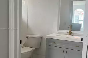10738 NW 80th Ln, Doral, FL 33178 - Photo 6