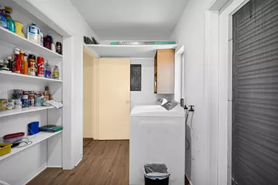 6303 SW 43rd St, South Miami, FL 33155 - Photo 24