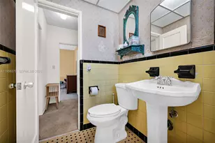 6303 SW 43rd St, South Miami, FL 33155 - Photo 20