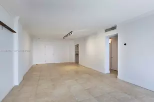 90 Edgewater Dr, Coral Gables, FL 33133 - Photo 6
