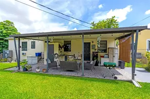 249 Carlisle Dr, Miami Springs, FL 33166 - Photo 34