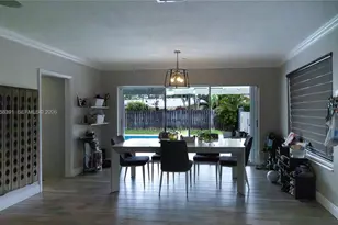 12415 SW 93rd Ct, Miami, FL 33176 - Photo 10