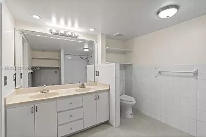 6907 SW 115 Pl #D40, Miami, FL 33173 - Photo 10