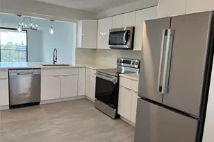 7050 NW 44th St, Lauderhill, FL 33319 - Photo 2