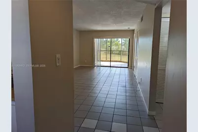 3400 Foxcroft Rd #213, Miramar, FL 33025 - Photo 2