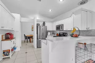 3080 NW 8th St, Fort Lauderdale, FL 33311 - Photo 14