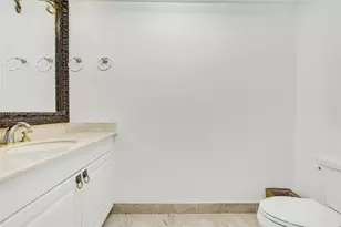 3201 NE 183rd St, Aventura, FL 33160 - Photo 34