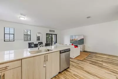 15500 SW 136th St #202, Miami, FL 33196 - Photo 6