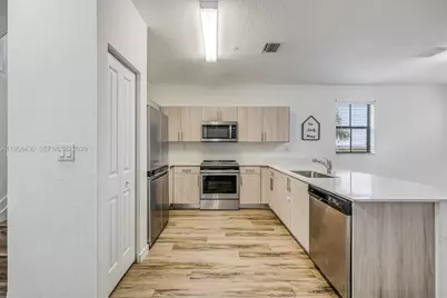 15500 SW 136th St #202, Miami, FL 33196 - Photo 4