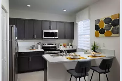 1070 SE 26th Ter, Homestead, FL 33035 - Photo 18