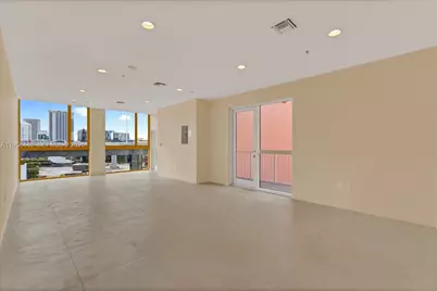 123 NW 14th St #302, Miami, FL 33136 - Photo 12