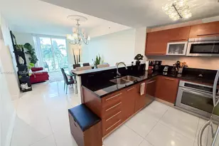 253 NE 2nd St, Miami, FL 33132 - Photo 6