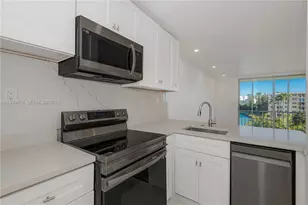 2851 Leonard Dr, Aventura, FL 33160 - Photo 6