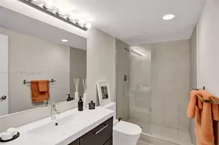 19390 Collins Ave, Sunny Isles Beach, FL 33160 - Photo 20