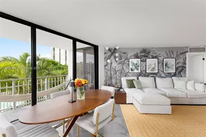 1000 Quayside Ter #506, Miami, FL 33138 - Photo 2