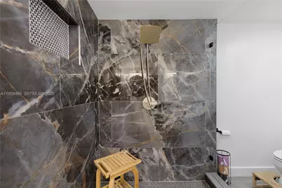 1000 Quayside Ter #506, Miami, FL 33138 - Photo 10