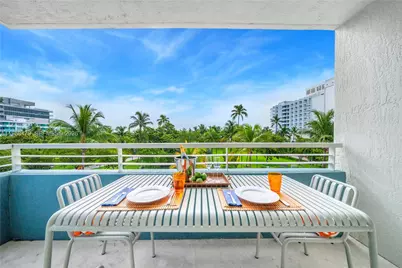 200 Ocean Dr #5D, Miami Beach, FL 33139 - Photo 16