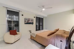 6000 Collins Ave, Miami Beach, FL 33140 - Photo 26