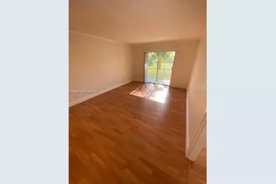 2775 Taft St #210, Hollywood, FL 33020 - Photo 6