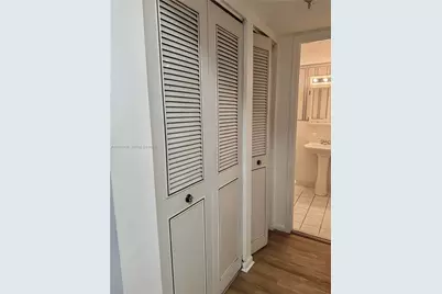 1830 Dixieanna St #404, Hollywood, FL 33020 - Photo 4