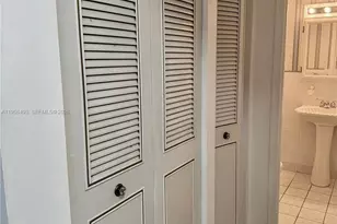 1830 Dixieanna St, Hollywood, FL 33020 - Photo 4