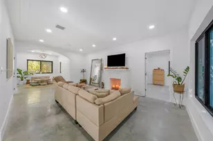 5981 NE 6th Ave, Miami, FL 33137 - Photo 1