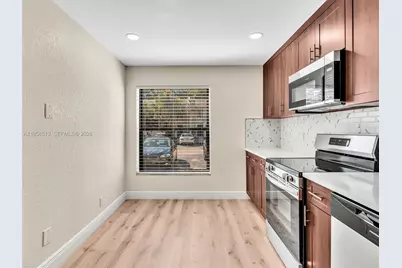 1193 NW 98th Ter #134, Pembroke Pines, FL 33024 - Photo 6